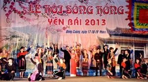 Yên Bai ouvre le Festival du delta du fleuve Rouge 2013