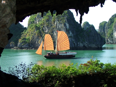 Ha Long parmi les destinations romantiques du monde