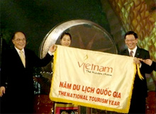 Thang long-hanoi : festival du tourisme international