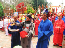 Millénaire de hanoi : fête du village dorfèvrerie de chau khe