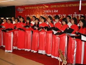 Le vietnam participe à la "semaine des cultures étrangères à paris"