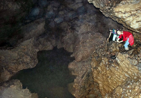 Deux nouvelles cavernes découvertes à phong nha-ke bang