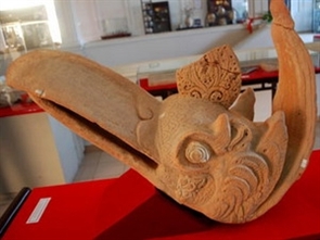 Présentation d'objets archéologiques vietnamiens en allemagne