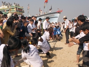 Fête de la prière pour la bonne pêche à Thanh Hoa
