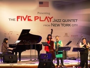 Le quintet Five Play se produira à Thanh Hoa et à Vinh