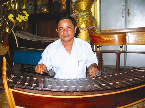 Kim Nghinh, fierté de la musique traditionnelle khmère