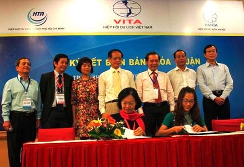 Hanoi et HCM-Ville coopèrent pour promouvoir le tourisme
