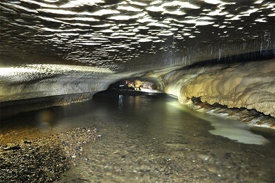 La Deuxième Grande Grotte du Monde a été récemment découverte dans la région du Nord Est Vietnam