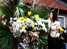 Une présentation de l'ikebana à hanoi