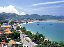 La ville de nha trang accueille miss earth 2010