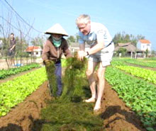 Dans la peau d'un paysan et heureux de l'être à hôi an