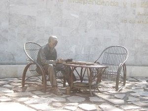 Statue du président hô chi minh, cadeau du peuple mexicain