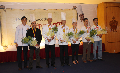 Premier concours des jeunes cuisiniers du vietnam