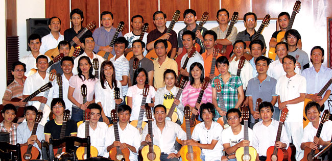 Le 1er gala des guitaristes à hô chi minh-ville