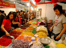 Hanoi: inauguration de la foire de printemps 2011