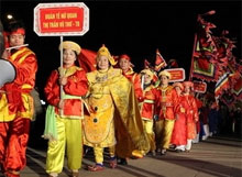 Ouverture de la fête du temple des rois tran à thai binh