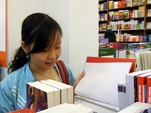 La première fête de la lecture au vietnam