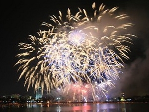 Feux d'artifice : le vietnam ouvre le bal à vancouver