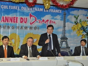 Colloque "bien voyager au vietnam" à paris