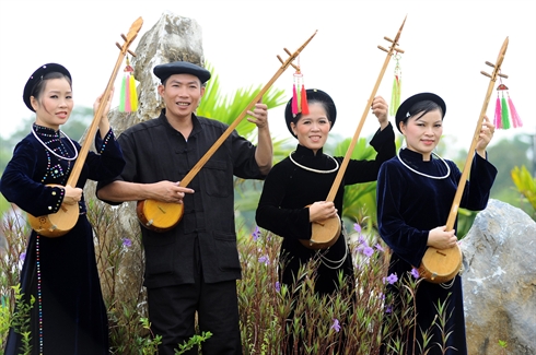 Tuyên quang : le village culturel et touristique préservera les chants then, coi