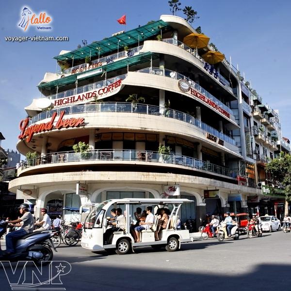 Hanoi: circuits touristiques dans le quartier français en voiture électrique