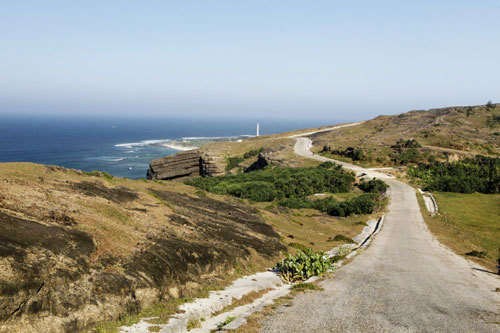 Le chemin au bord de la mer - ngoisao.net